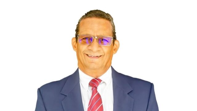 Roy-Ross-Hay